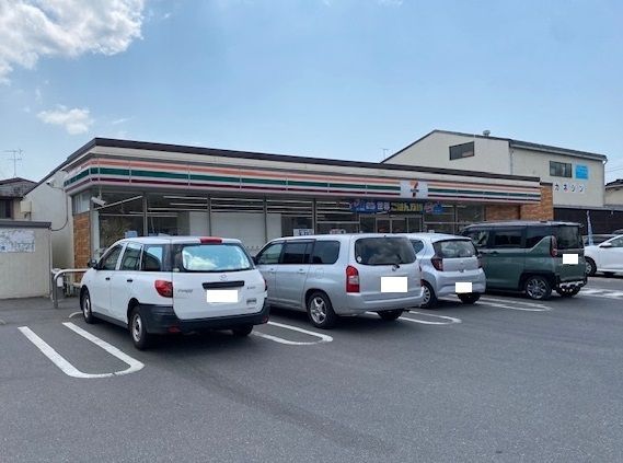 近くのセブンイレブン　金光学園前店まで150m（徒歩2分）