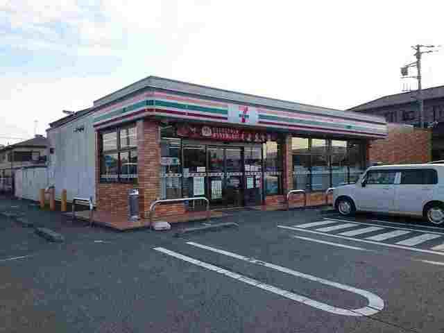 近くのセブンイレブン君津常代店まで800m（徒歩10分）