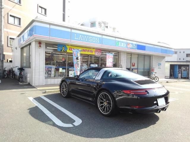 近くのローソン大橋4丁目店まで150m（徒歩2分）