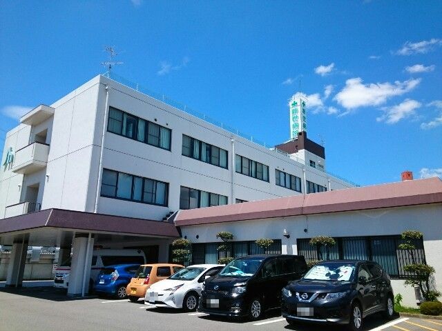 近くの病院まで300m（徒歩4分）