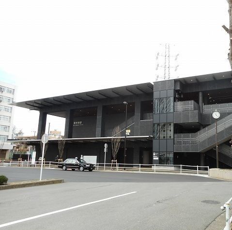近くの東中神駅まで230m（徒歩3分）