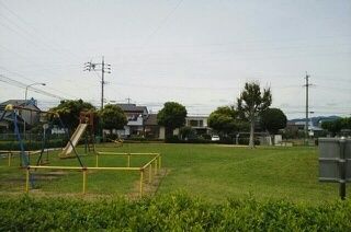 近くの弥五郎第一公園まで160m(徒歩2分)