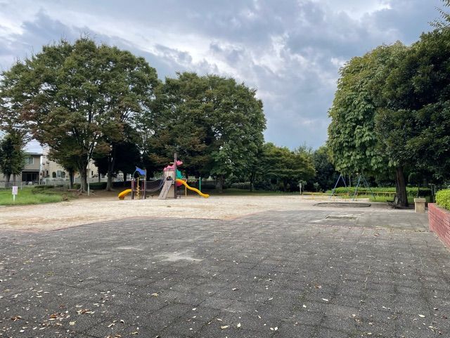 近くの下丹草公園まで20m(徒歩1分)