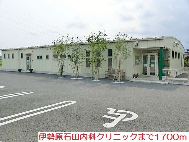 近くの病院まで1,700m（徒歩22分）