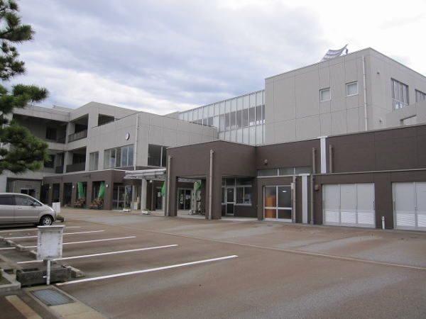 近くの大門小学校まで850m（徒歩11分）