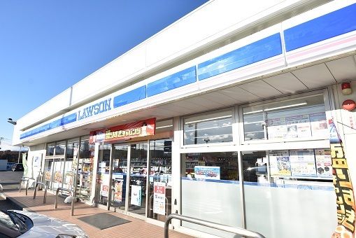 近くのローソン 郡山不動前店まで450m（徒歩6分）