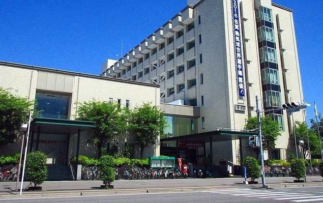 近くの佐賀市役所まで1,400m（徒歩18分）