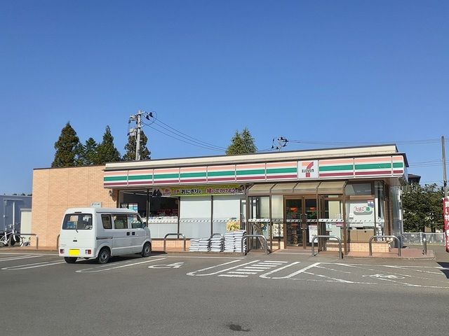 近くのセブンイレブン杉の目店まで350m（徒歩5分）