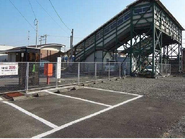近くの大町駅まで1,800m(徒歩23分)