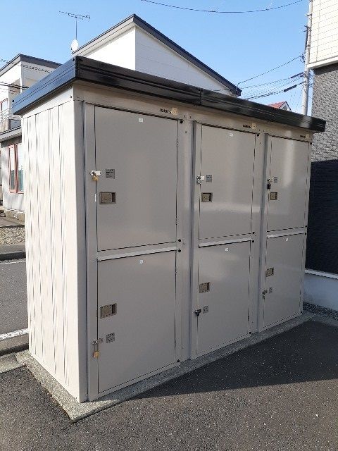 その他