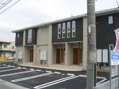 カームリー ローレルの外観画像