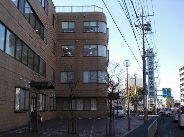 近くのさがみ野中央病院まで1,200m（徒歩15分）