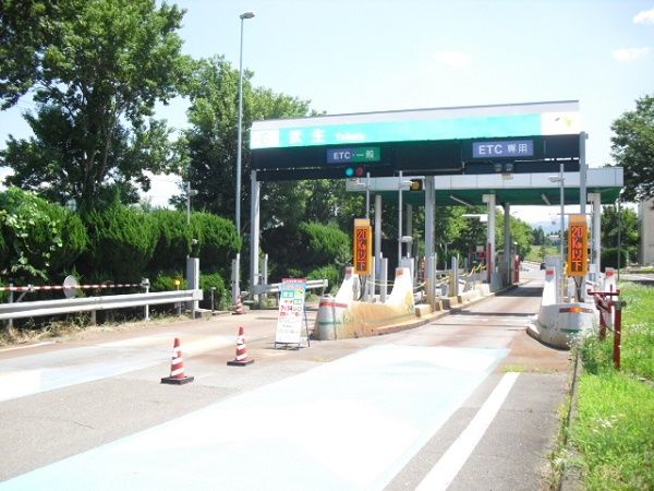 近くの武生ＩＣまで2,100m（徒歩27分）