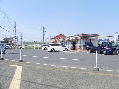 近くのセブンイレブン柏の葉キャンパスまで450m(徒歩6分)