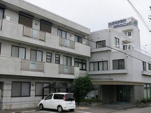 近くの榊原泌尿器科内科クリニックまで1,000m(徒歩13分)