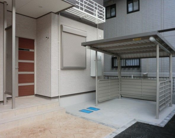 駐輪場が至近