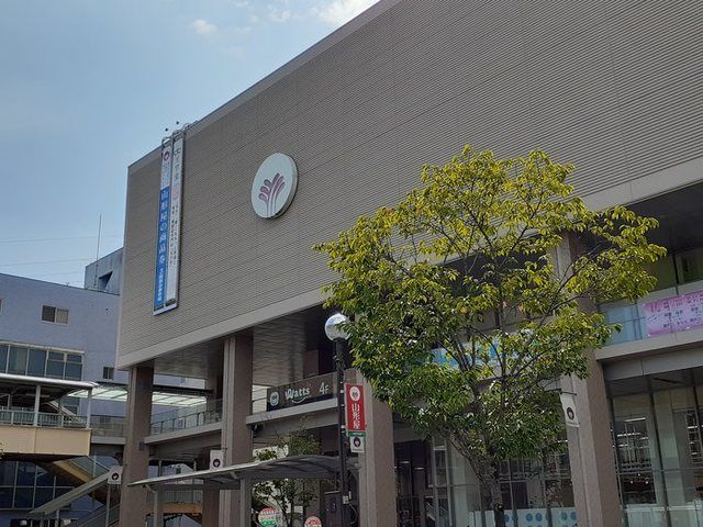 近くのきりしま国分山形屋まで450m（徒歩6分）