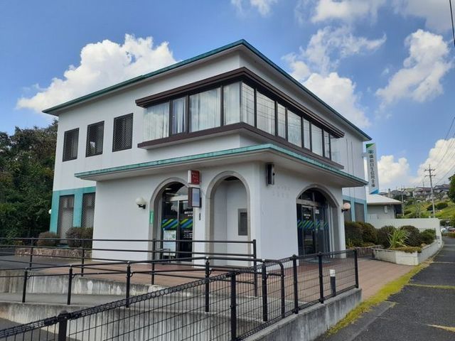 近くの備前日生信用金庫さんまで930m（徒歩12分）
