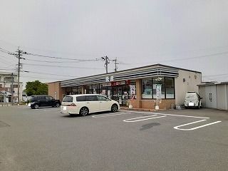 近くのセブンイレブンまで750m(徒歩10分)