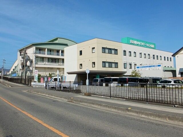 近くの貴志川リハビリテーション病院様まで500m（徒歩7分）