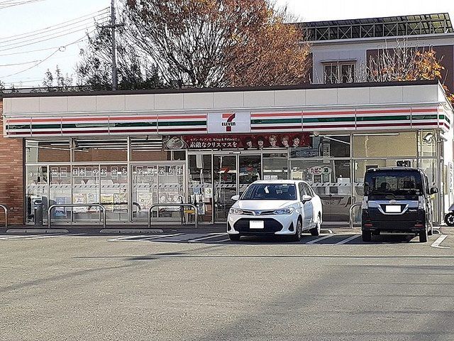 近くのセブンイレブン水前寺5丁目店まで300m(徒歩4分)
