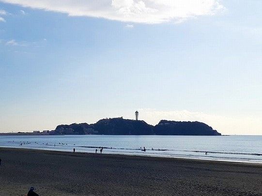 近くの江ノ島まで2,200m（徒歩28分）