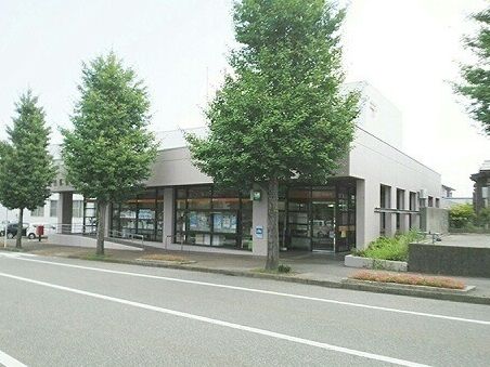 近くの長岡西郵便局まで1,340m（徒歩17分）