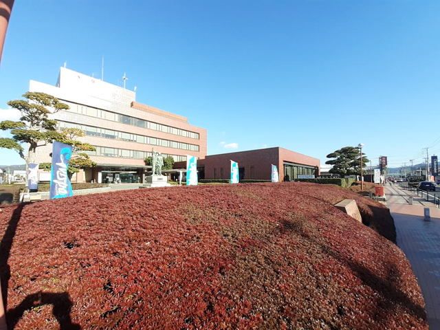 近くの志免町役場まで900m（徒歩12分）