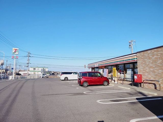 近くのセブンイレブンまで450m(徒歩6分)