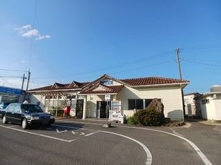 近くのJR三本松駅さんまで1,400m（徒歩18分）