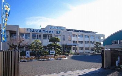 近くの菊池南中まで1,500m(徒歩19分)