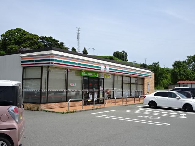 近くのセブンイレブン 牧之原中店まで1,200m(徒歩15分)