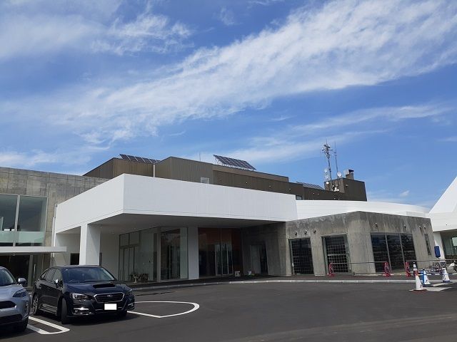 近くの東神楽町役場まで4,400m(徒歩55分)