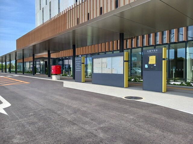 近くの糸島市役所まで1,200m（徒歩15分）