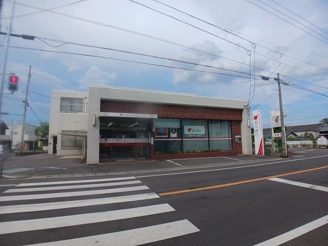 近くの香川銀行長尾支店さんまで700m（徒歩9分）