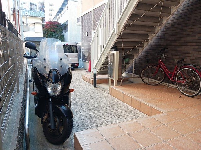 その他