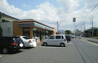 近くのセブンイレブンまで1,200m（徒歩15分）