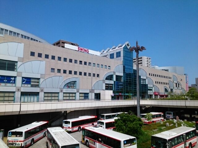 近くの地下鉄泉中央駅まで450m(徒歩6分)