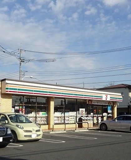 近くのセブンイレブンまで400m(徒歩5分)