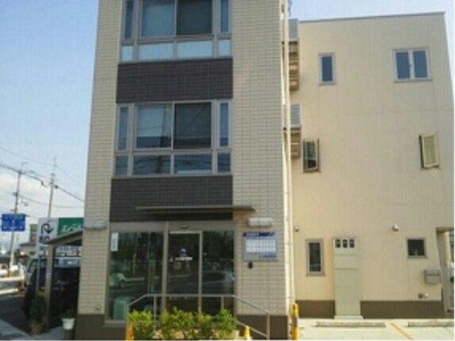 近くの小川歯科医院まで180m(徒歩3分)
