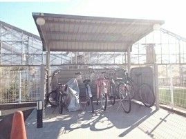 駐輪場が至近