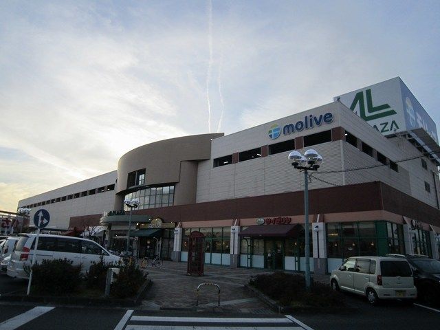 近くのモリーブ守山店まで1,250m(徒歩16分)