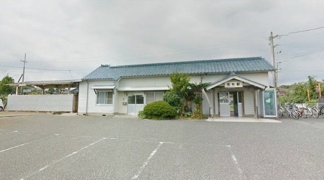 近くのＪＲ周布駅まで1,090m（徒歩14分）