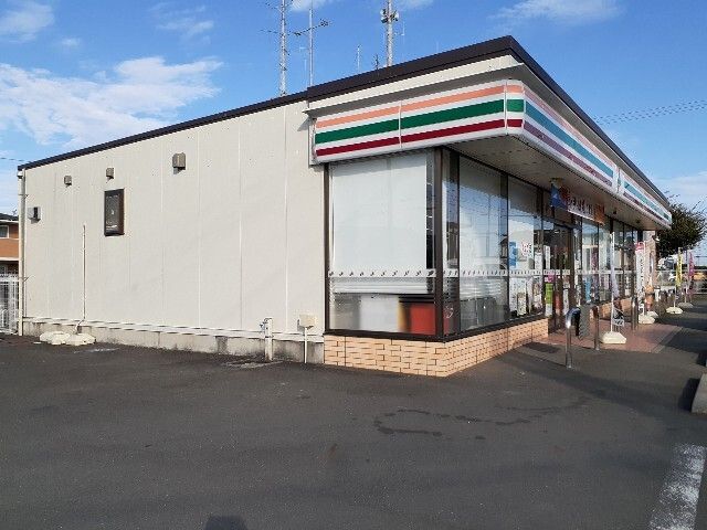 近くのセブンイレブン掛川三俣店まで130m（徒歩2分）
