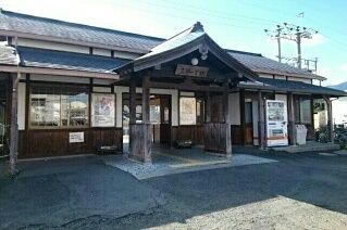 近くの駅まで500m（徒歩7分）