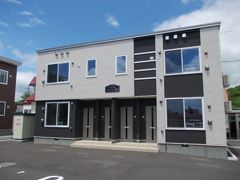 エリジオン 秋山の外観画像