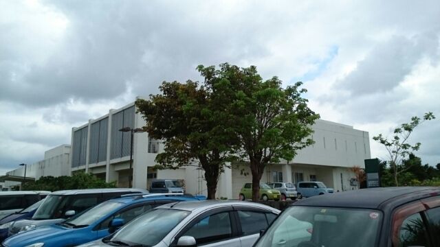 近くの図書館まで850m（徒歩11分）