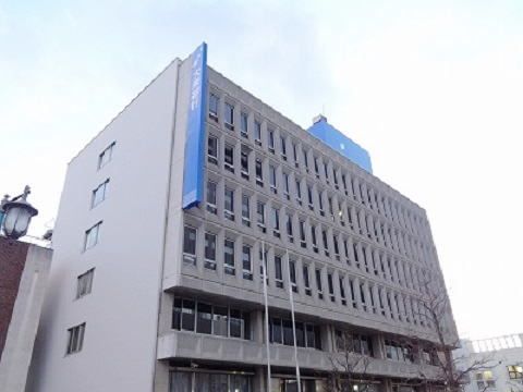 近くの大東銀行まで1,600m（徒歩20分）