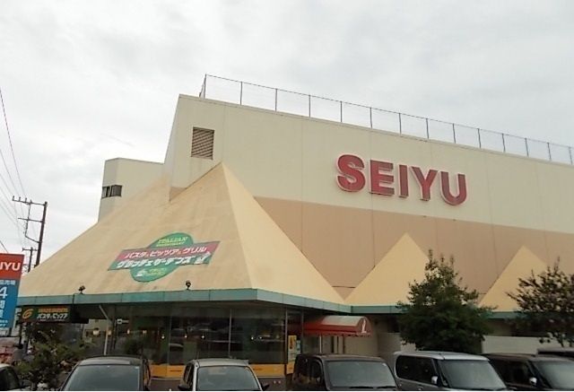近くのSEIYUまで1,800m（徒歩23分）