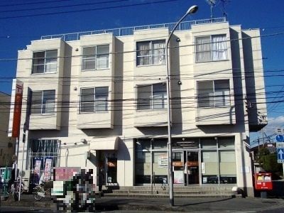 近くの上尾柏座郵便局まで1,270m(徒歩16分)